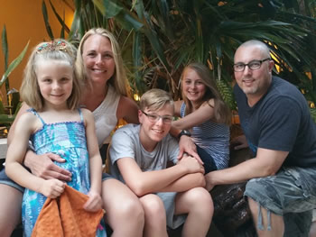 Troy, Lora, Isaac, Naomi and Ruby Miller